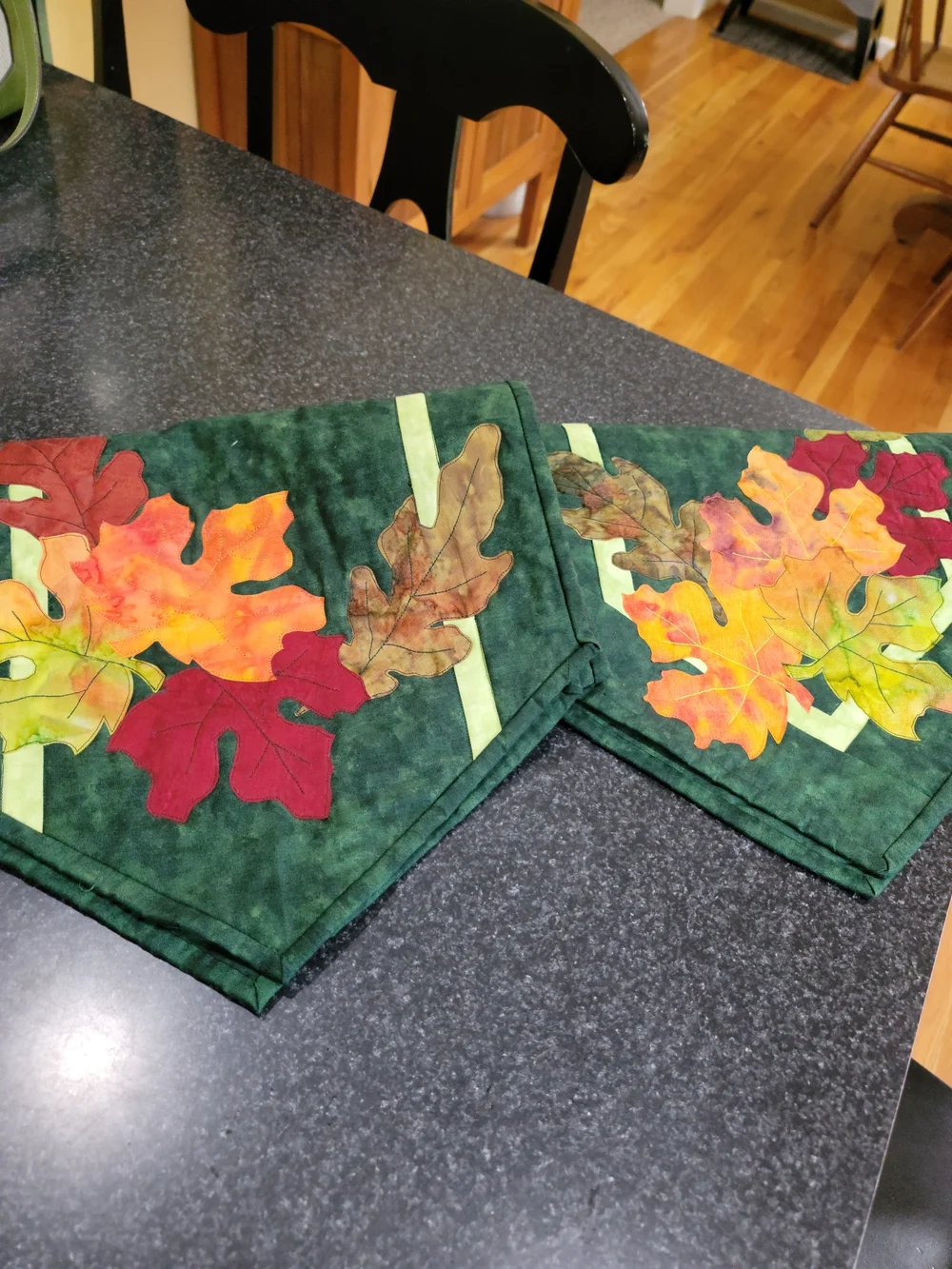 Green Autumn Oak Leaf Table Runner Set Of 2